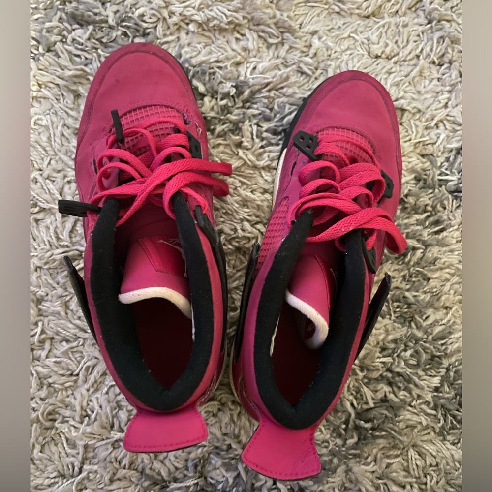 Jordan’s (youth girl) - CHERRY 4’s